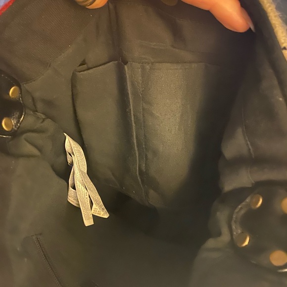 Forever 21 ~ Pendleton style “Carpet” Bag Purse w/black belt leather like strap! - Picture 7 of 15